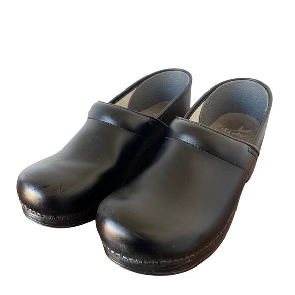 Dansko Professional Black Oiled Leather Clogs Size 42 Unisex Career Nonslip - Picture 4 of 10